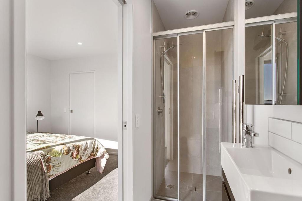 Apartament Stylish Brand New Sunny 3Bdrm 3Bth Garage Sleeps 6 Christchurch Zewnętrze zdjęcie