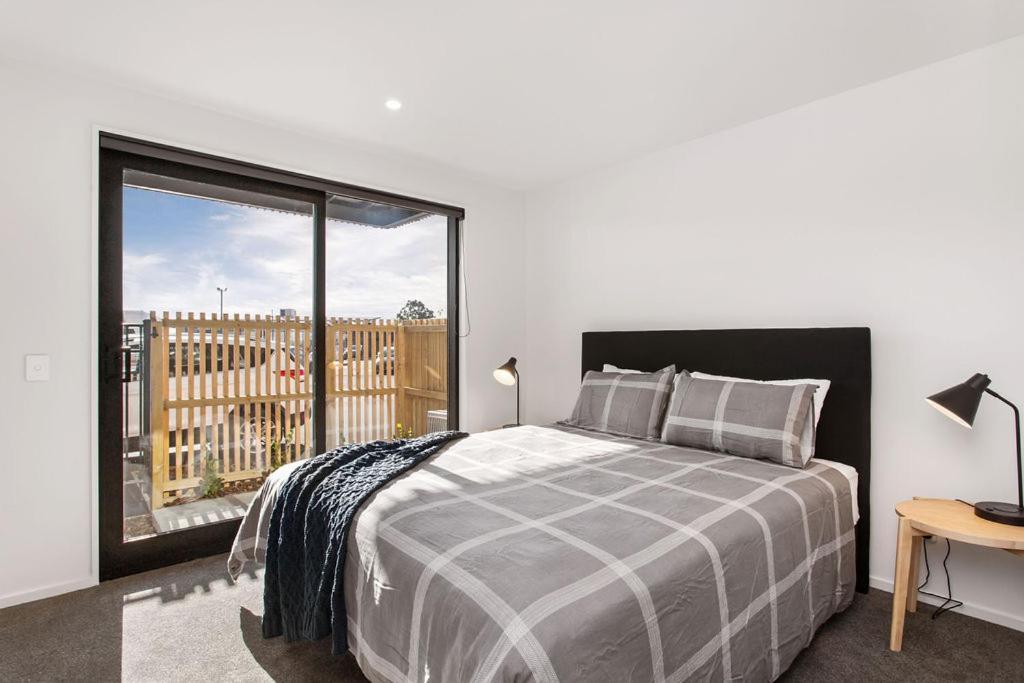 Apartament Stylish Brand New Sunny 3Bdrm 3Bth Garage Sleeps 6 Christchurch Zewnętrze zdjęcie